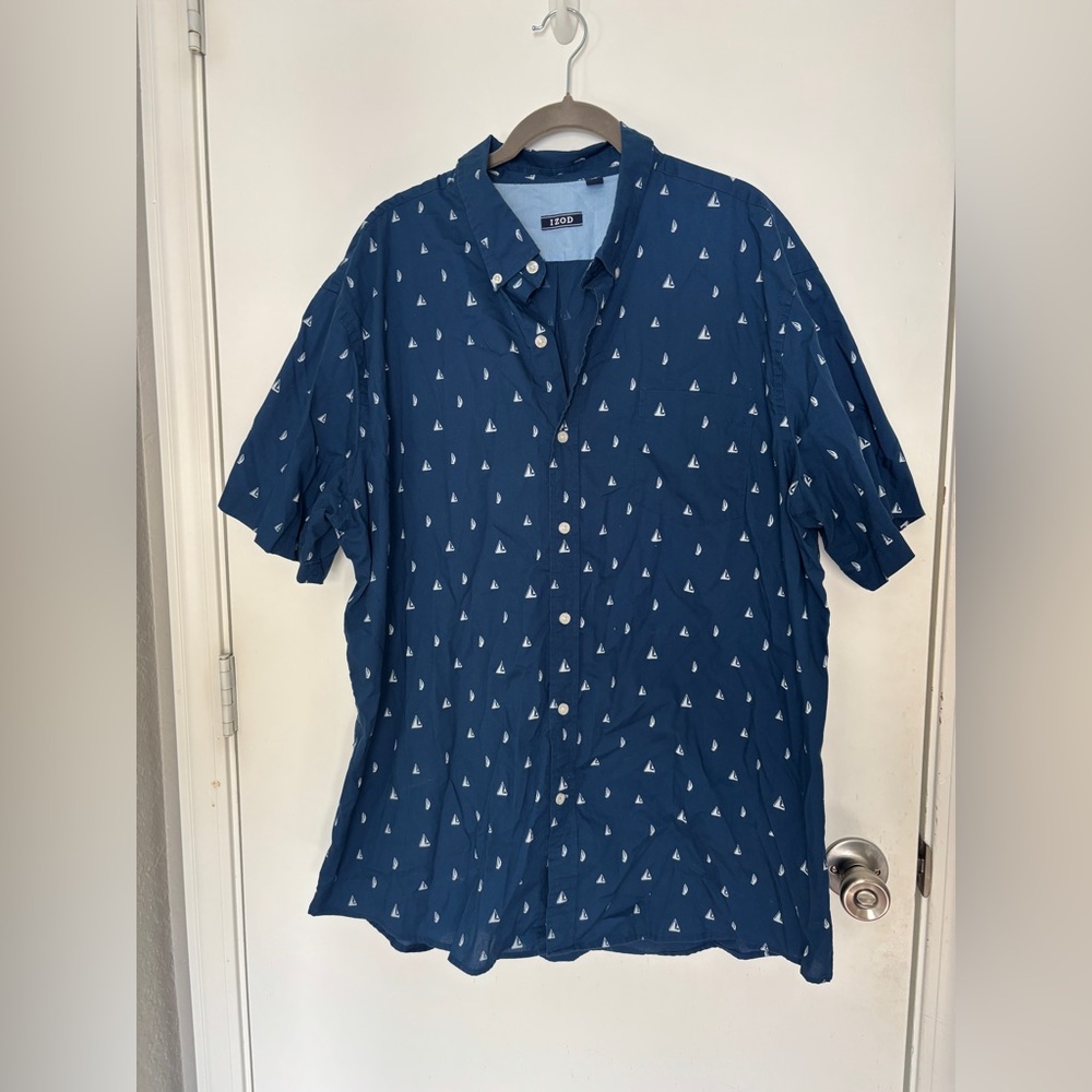 Boat pattern button up